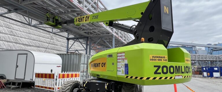Zoomlion ZT26JE litium käytössä Oulun tehtaalla